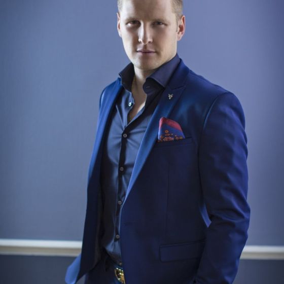 Artist: Alexander Acha