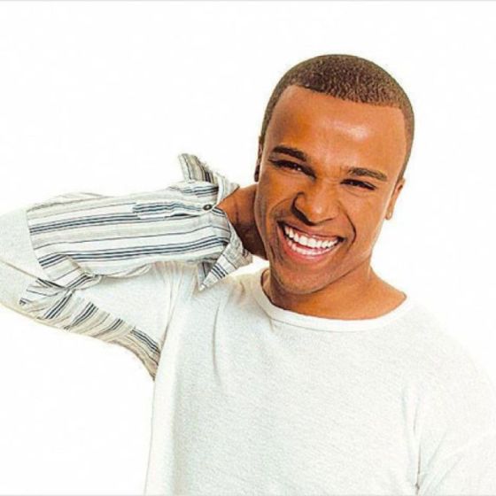 Artist: Alexandre Pires