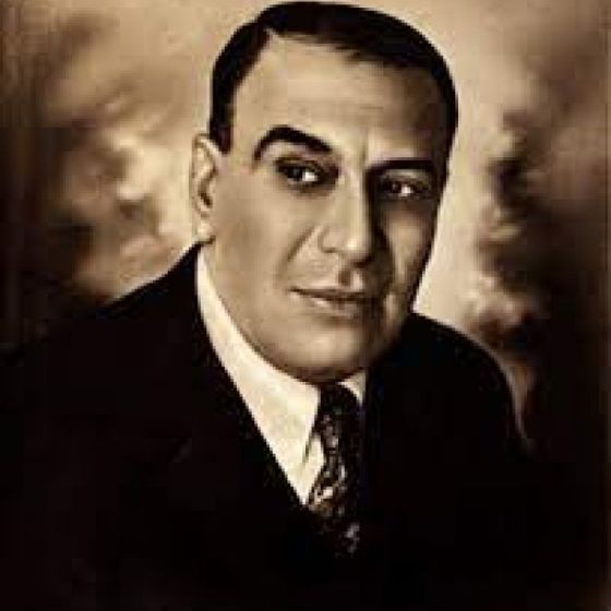 Artist: Alfonso Esparza Oteo