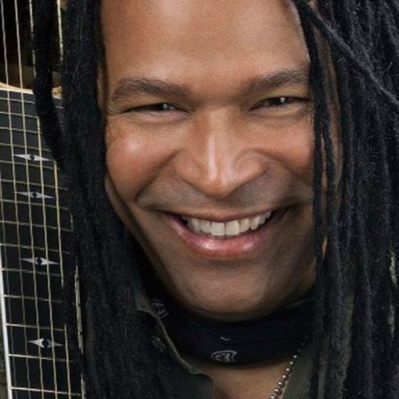 Artista: Amaury Gutierrez