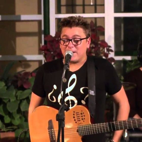 Artista: Abraham Sevilla