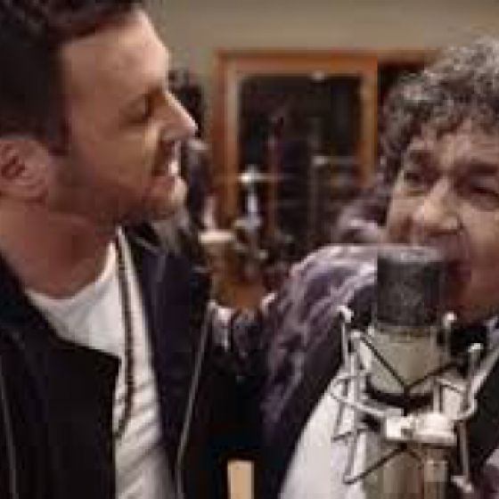 Artist: Los Palmeras ft Axel