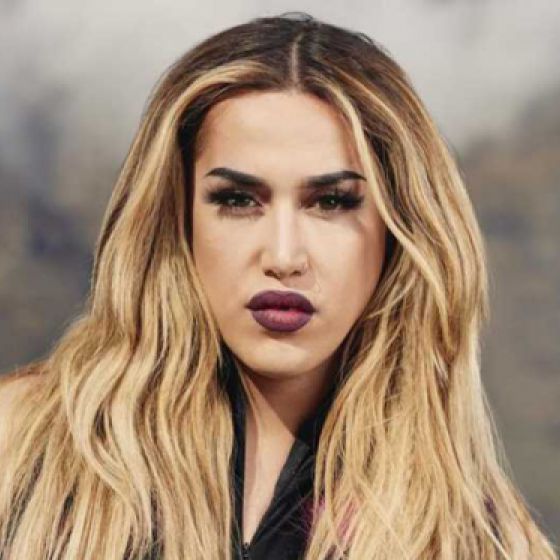 Artista: Adore Delano