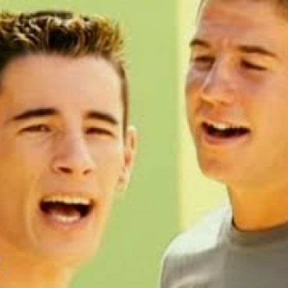 Artista: Andy y Lucas