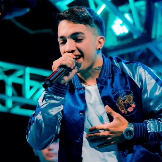 Artista: Simon Aguirre