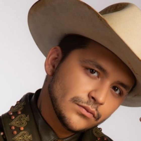 Artista: Christian Nodal