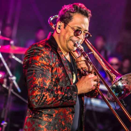 Artist: Alberto Barros