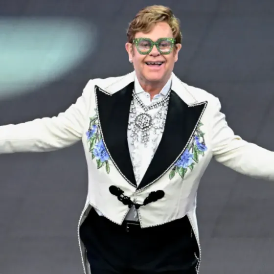 Artista: Elton John
