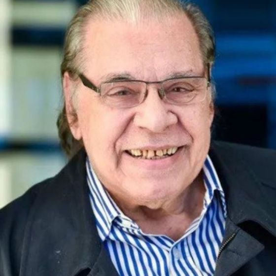 Artista: Enrique Pinti